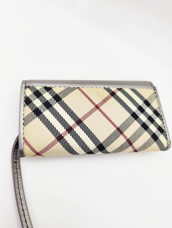 Burberry Nova Check Key Case In Silver - Picture 7 of 7